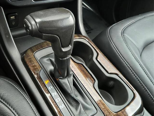 Used 2016 GMC Canyon SLT w/ Driver Alert Package image 15