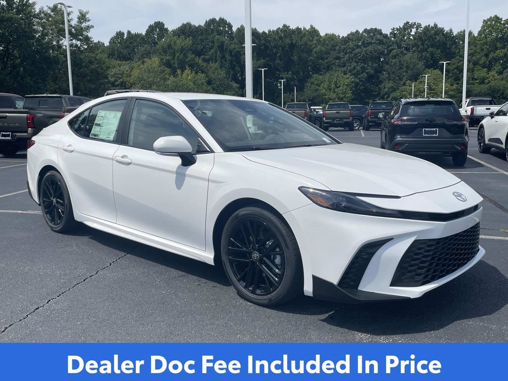New 2026 Toyota Camry SE w/ Convenience Package