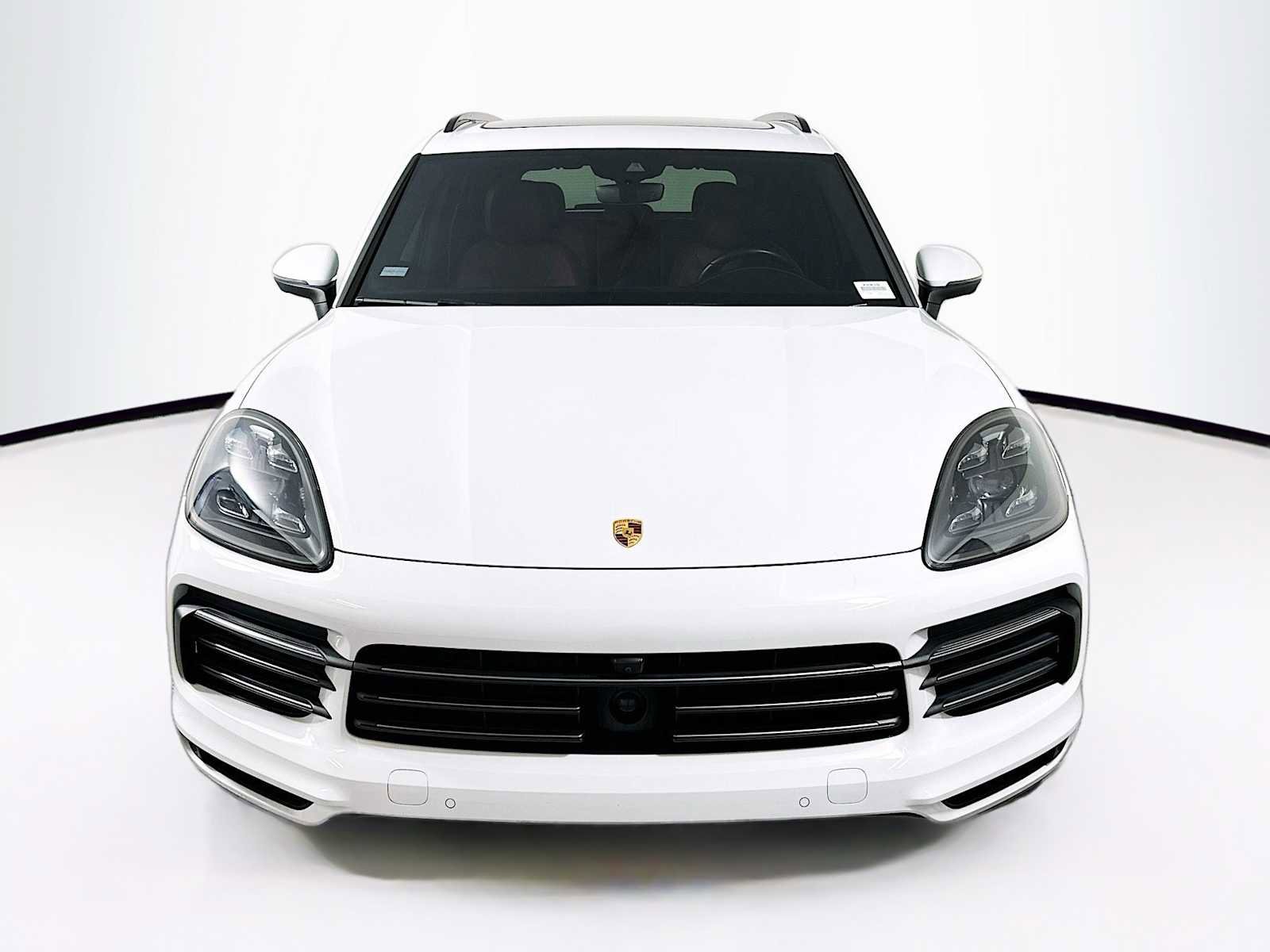 Certified 2023 Porsche Cayenne S Platinum w/ Premium Package Plus image 6