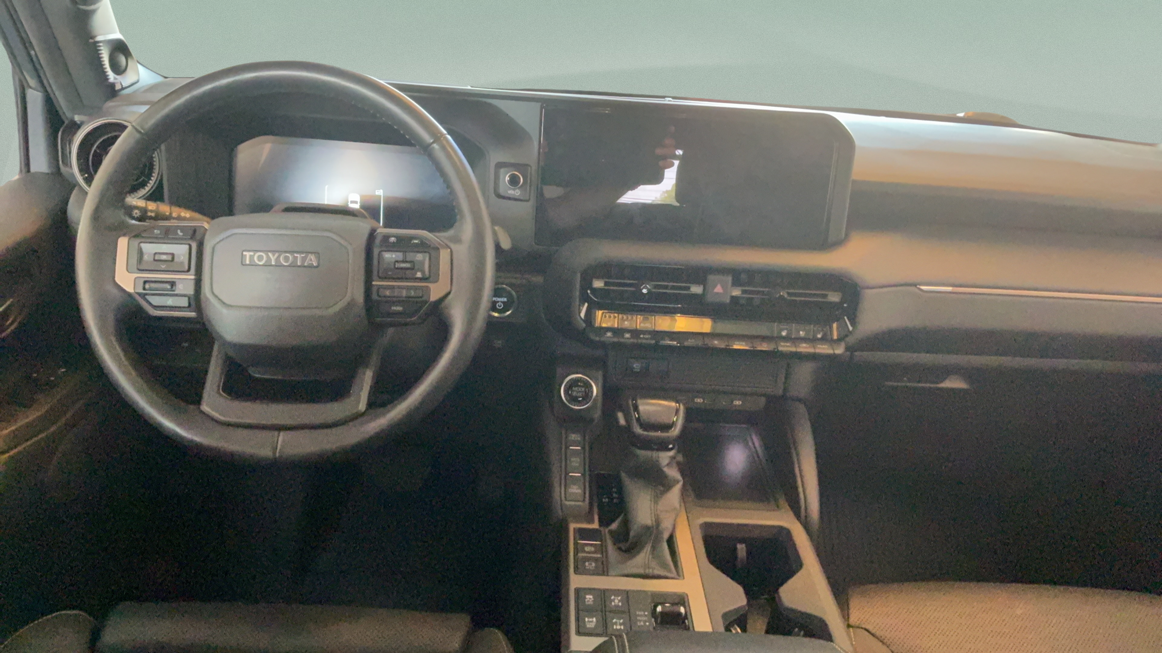 Certified 2025 Toyota Land Cruiser w/ Premium Package AWD/4WD image 29