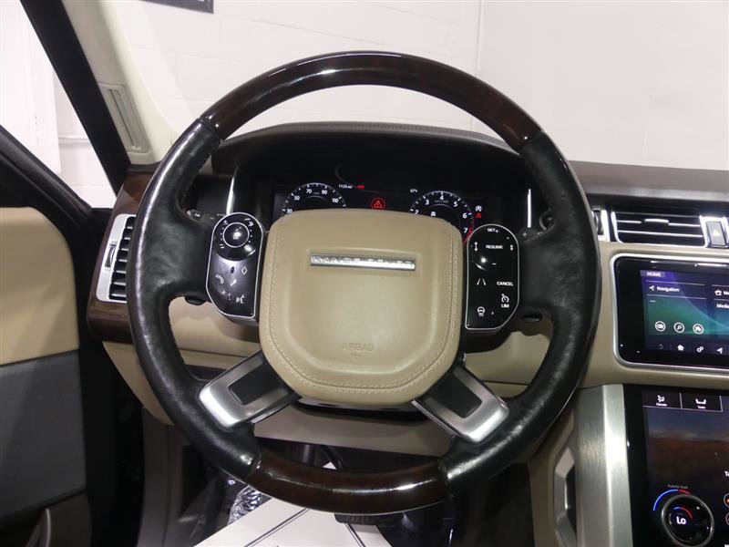 Used 2018 Land Rover Range Rover HSE image 31