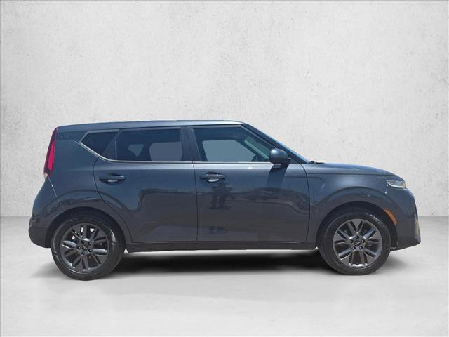 Used 2020 Kia Soul EX FWD image 4