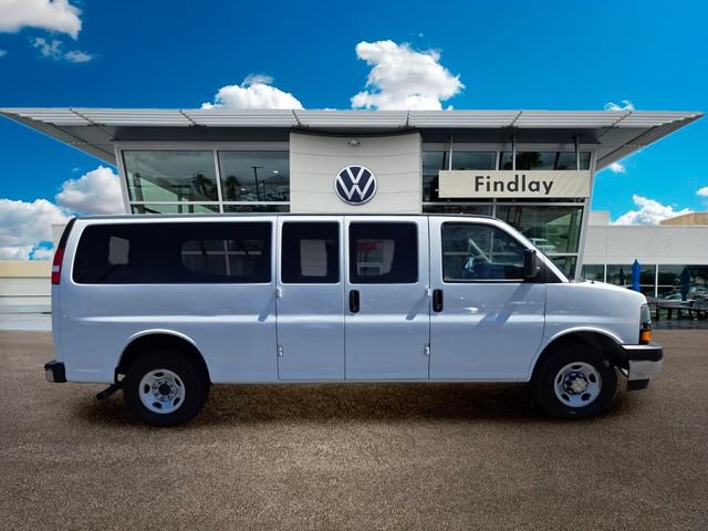 Used 2024 Chevrolet Express 3500 LT w/ LT Preferred Equipment Group RWD image 7