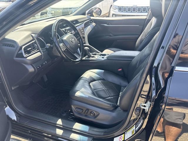 Used 2019 Toyota Camry XLE FWD image 18