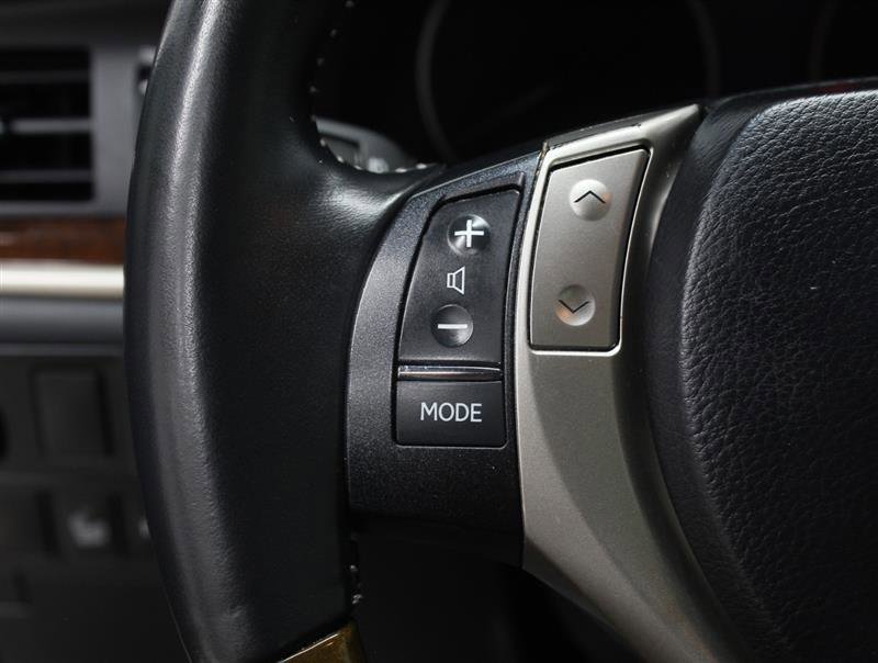 Used 2013 Lexus ES 350 w/ Luxury Pkg FWD image 11