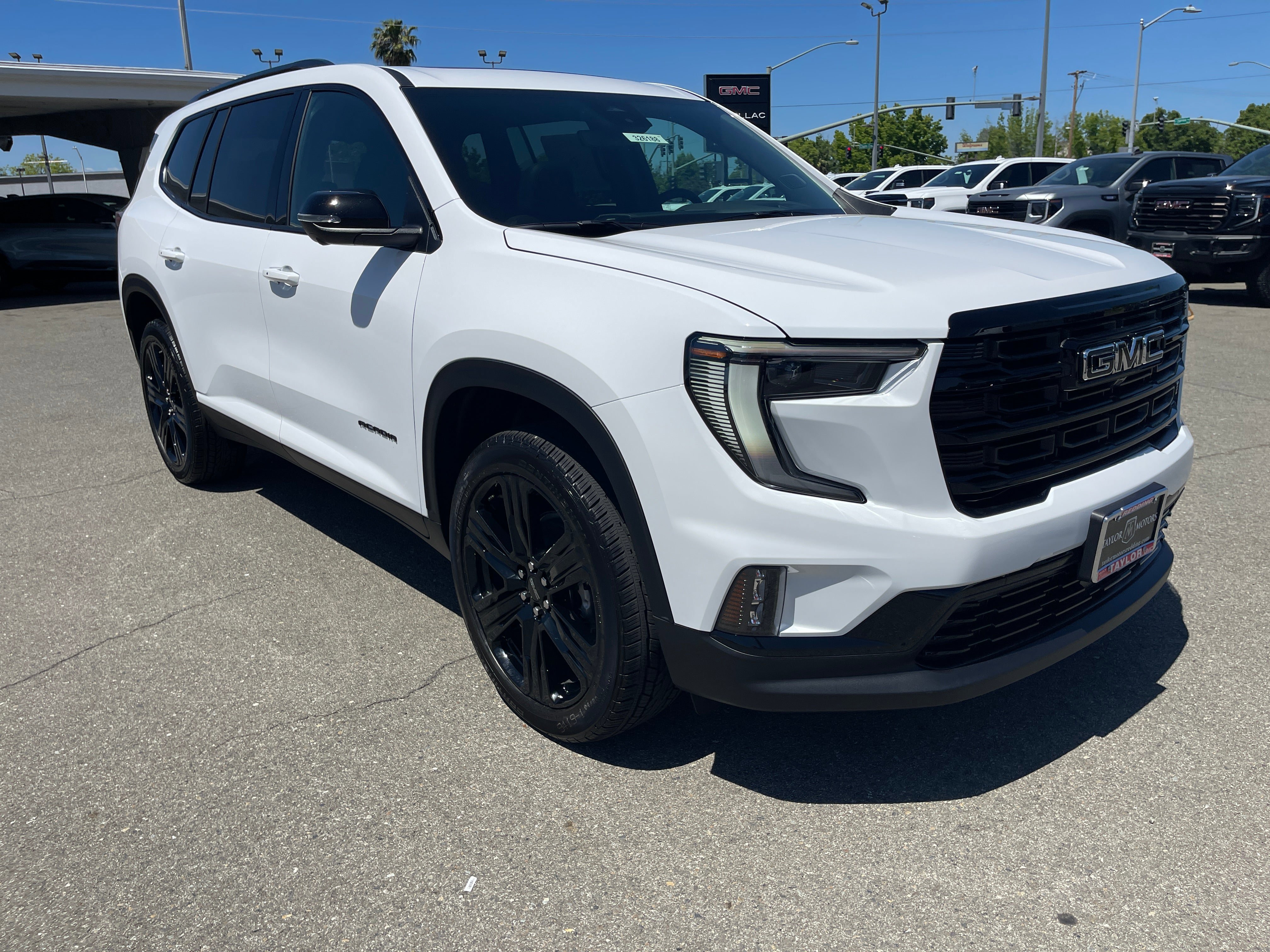 New 2026 GMC Acadia Elevation w/ Black Edition AWD/4WD image 3