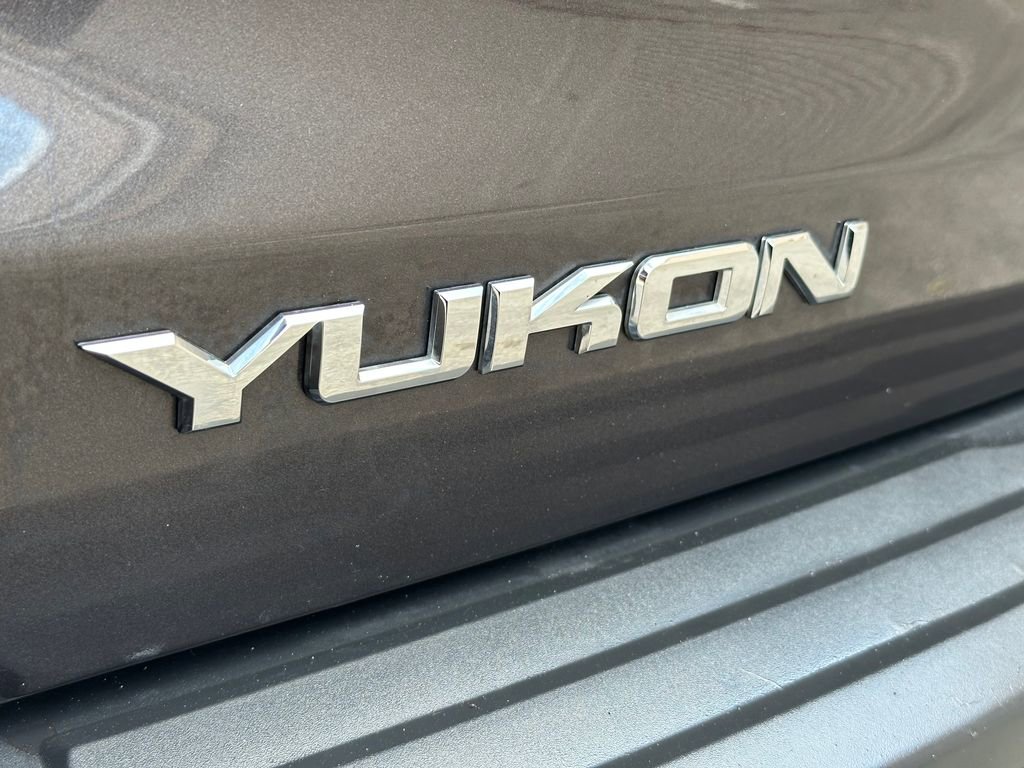 Used 2017 GMC Yukon SLT w/ Premium Edition image 37