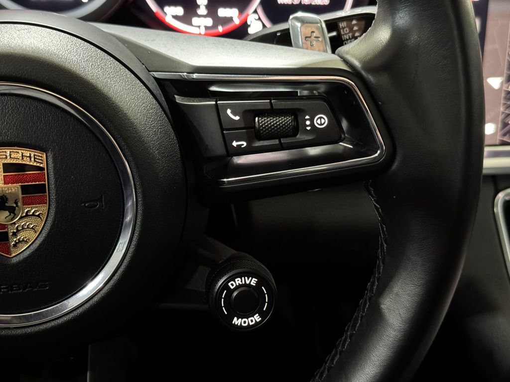 Used 2023 Porsche Panamera Platinum Edition w/ Sport Chrono Package RWD image 18