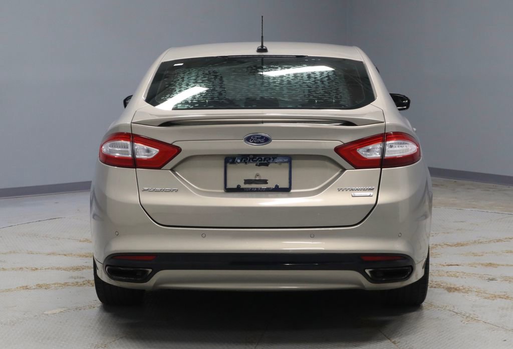 Used 2016 Ford Fusion Titanium FWD image 13