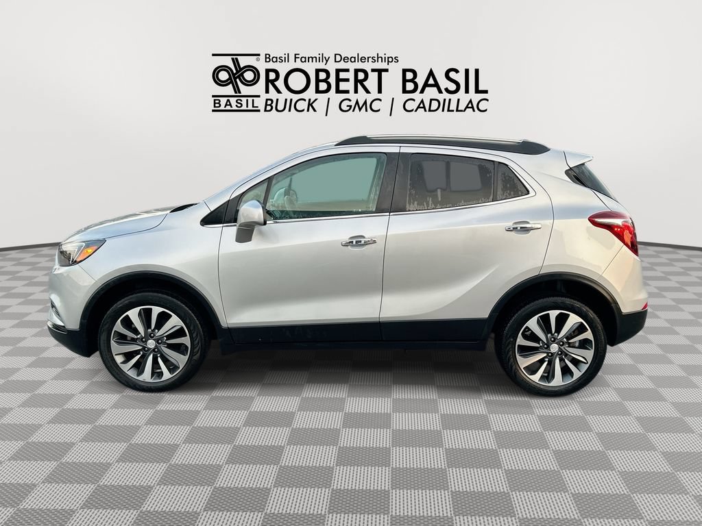 Used 2022 Buick Encore Preferred w/ Safety Package AWD/4WD image 5