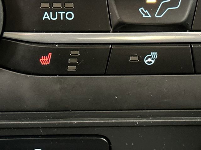 Used 2021 Ford EcoSport Titanium image 18