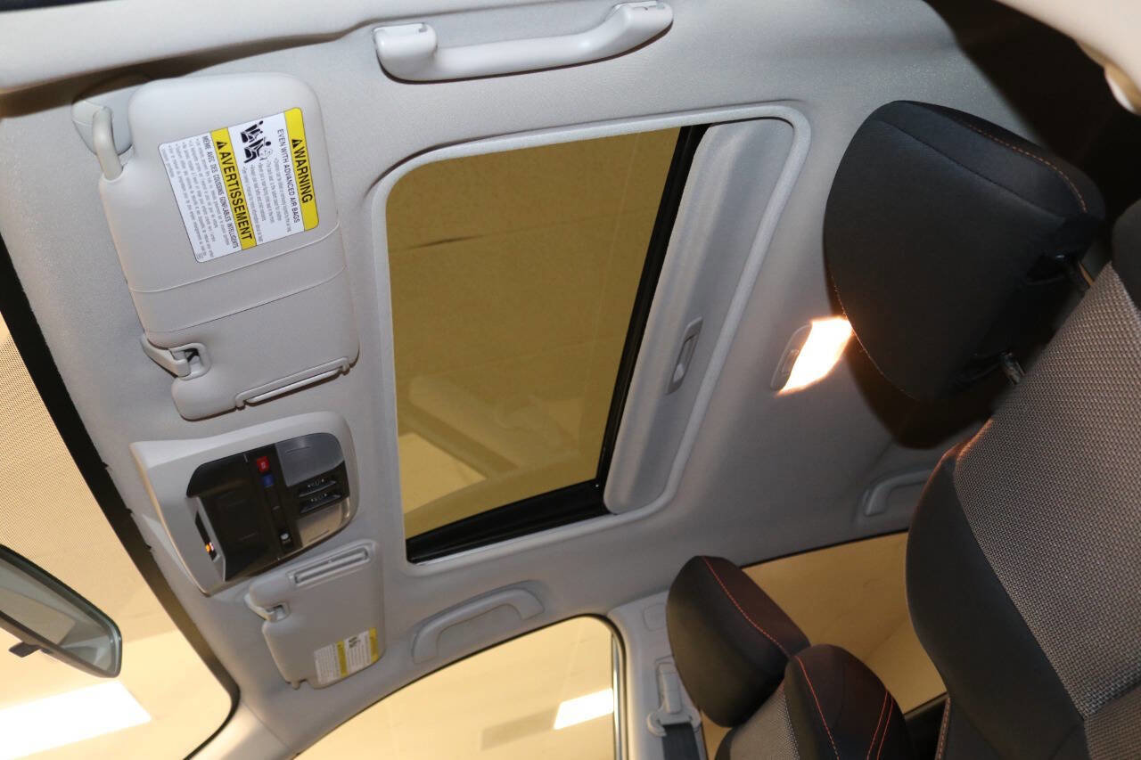 Used 2018 Subaru Crosstrek 2.0i Premium w/ Moonroof Package image 65