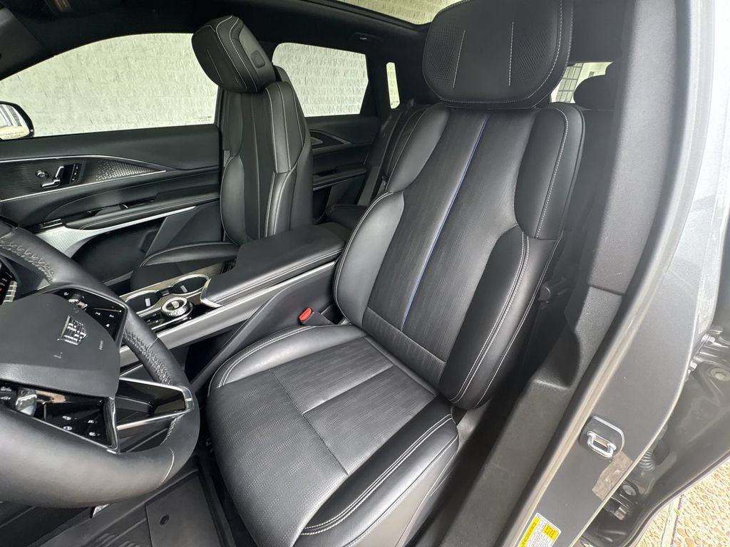 Certified 2023 Cadillac Lyriq 2WD image 20