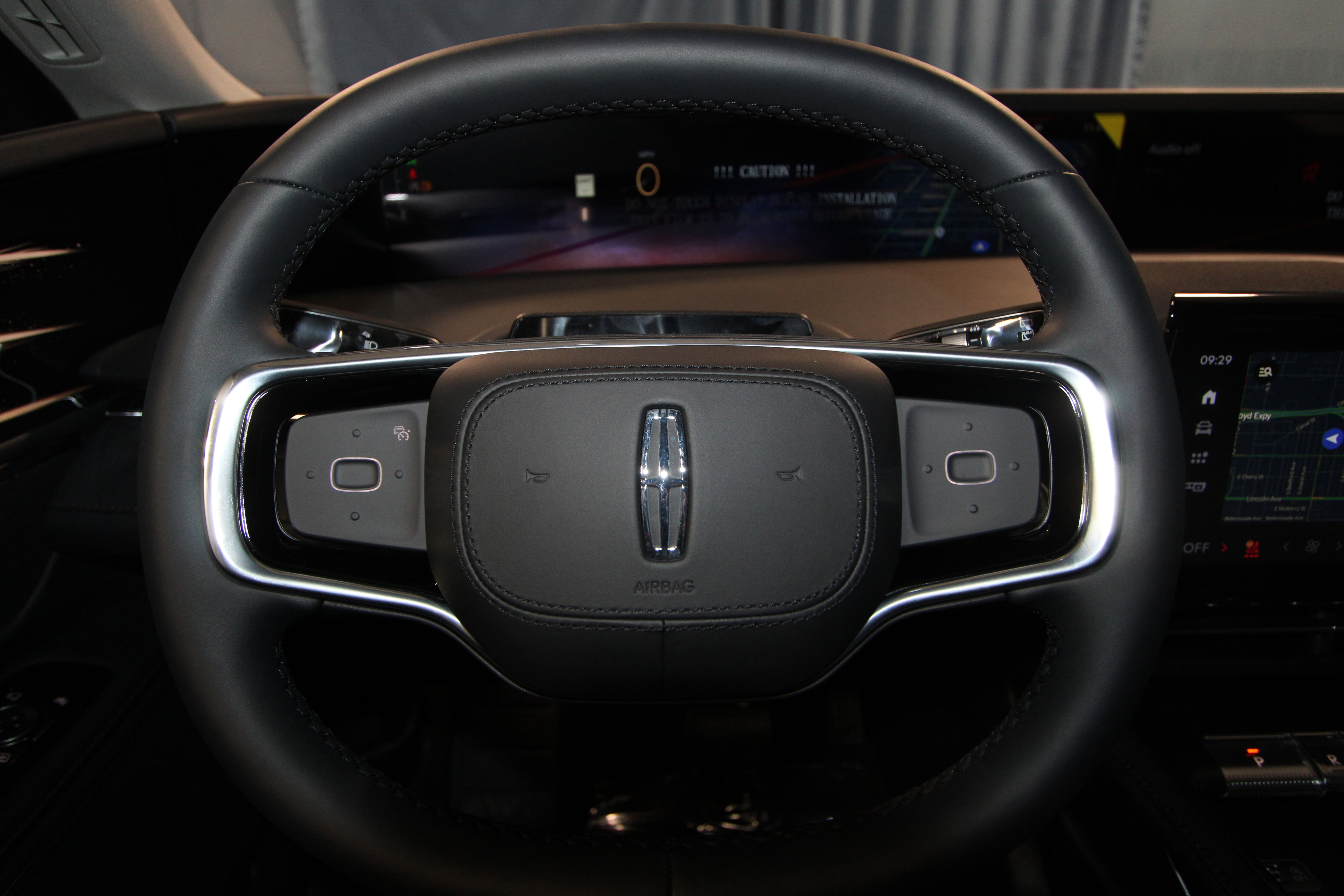 New 2026 Lincoln Nautilus Premier image 11