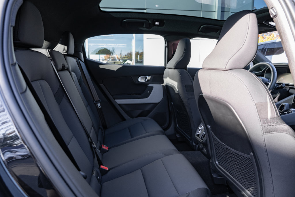 Used 2024 Polestar Polestar 2 AWD/4WD image 23