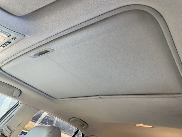 Used 2005 Lexus RX 330 AWD image 11