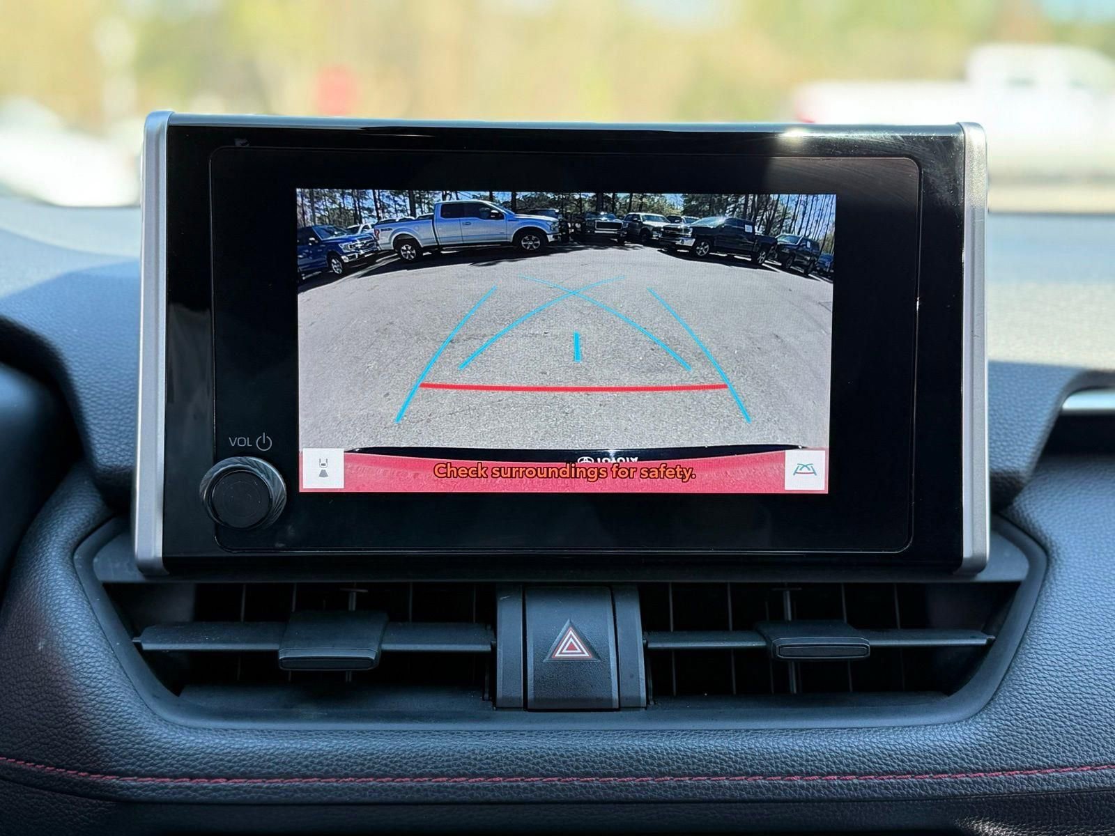 Used 2023 Toyota RAV4 SE w/ Weather & Moonroof Package image 59