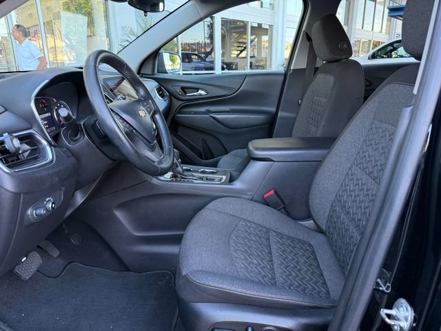 Used 2024 Chevrolet Equinox LT FWD image 9