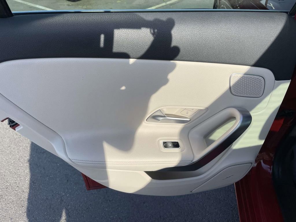 Used 2020 Mercedes-Benz A 220 4MATIC image 19