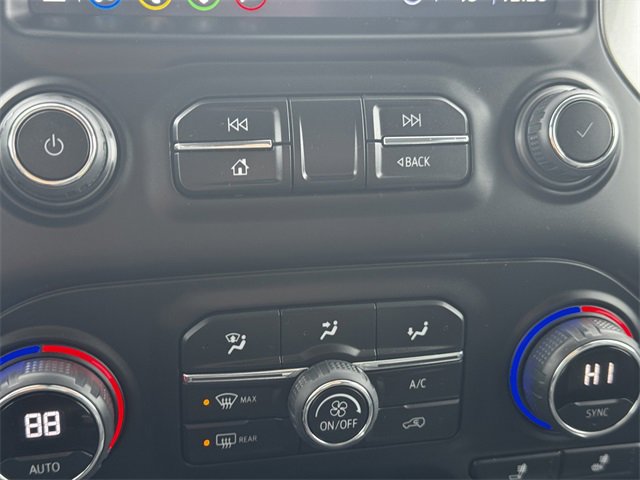 Used 2022 Chevrolet Silverado 1500 LT Trail Boss w/ Convenience Package II image 32