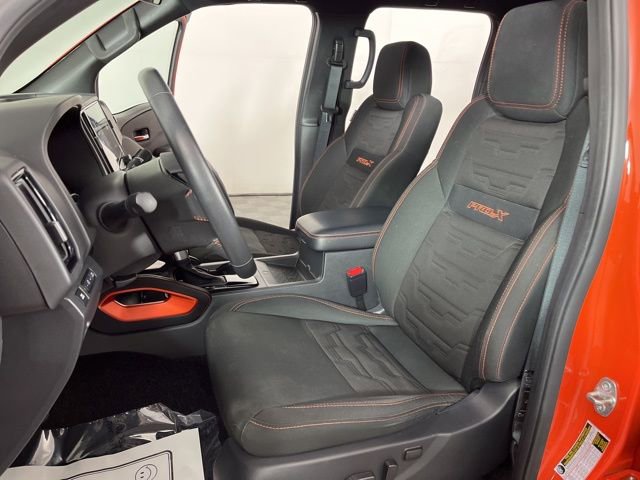 Used 2025 Nissan Frontier Pro-X w/ Pro Convenience Package image 19