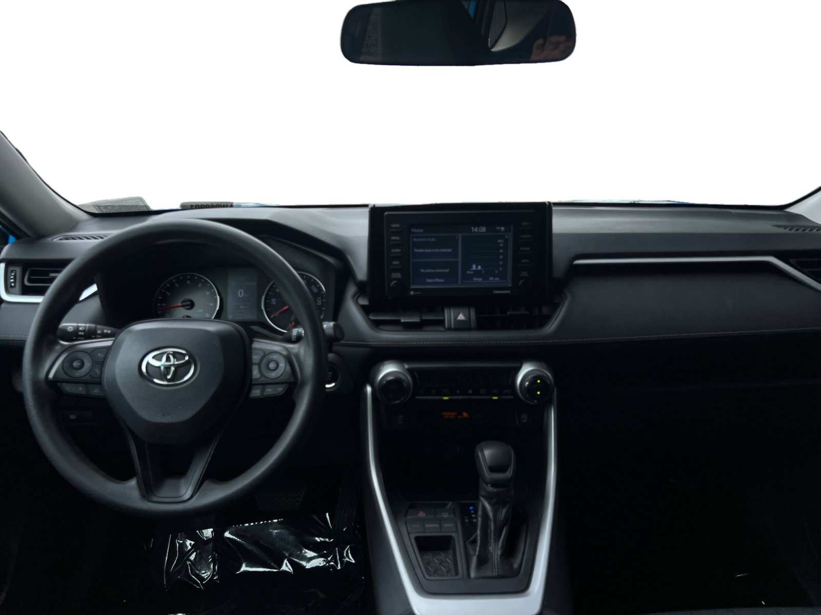 Used 2020 Toyota RAV4 XLE w/ Carpet Mat Package FWD image 10