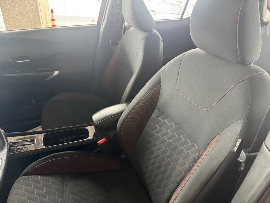 Used 2023 Nissan Kicks SR image 7