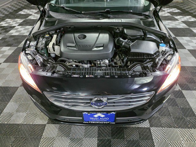 Used 2017 Volvo S60 T5 Inscription w/ Climate Package image 39