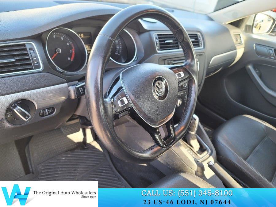 Used 2015 Volkswagen Jetta SE image 10