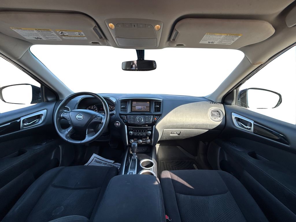 Used 2015 Nissan Pathfinder SV AWD/4WD image 17
