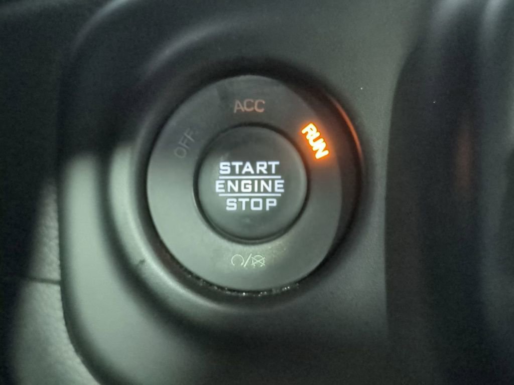 Used 2023 Jeep Gladiator Overland image 35