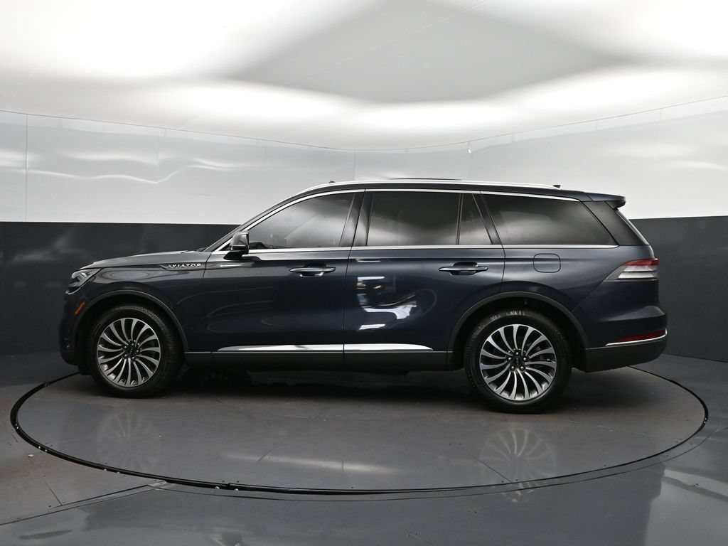 Used 2022 Lincoln Aviator Reserve w/ Equipment Group 201A RWD image 4