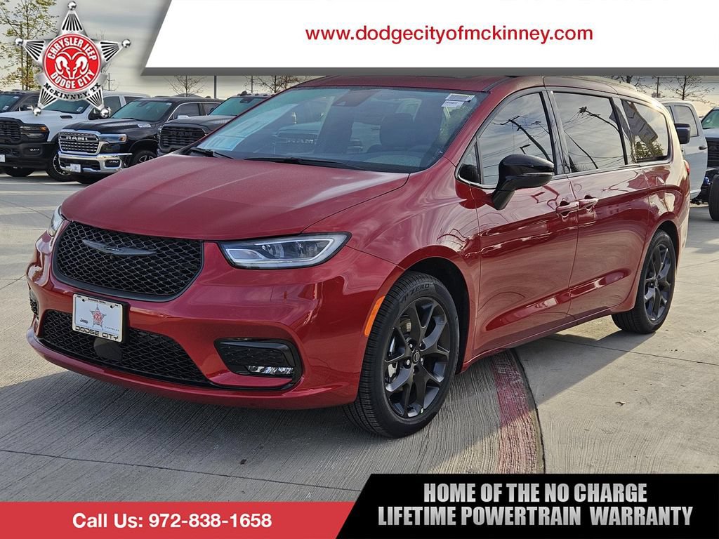 New 2026 Chrysler Pacifica Select w/ S Appearance Package FWD image 1