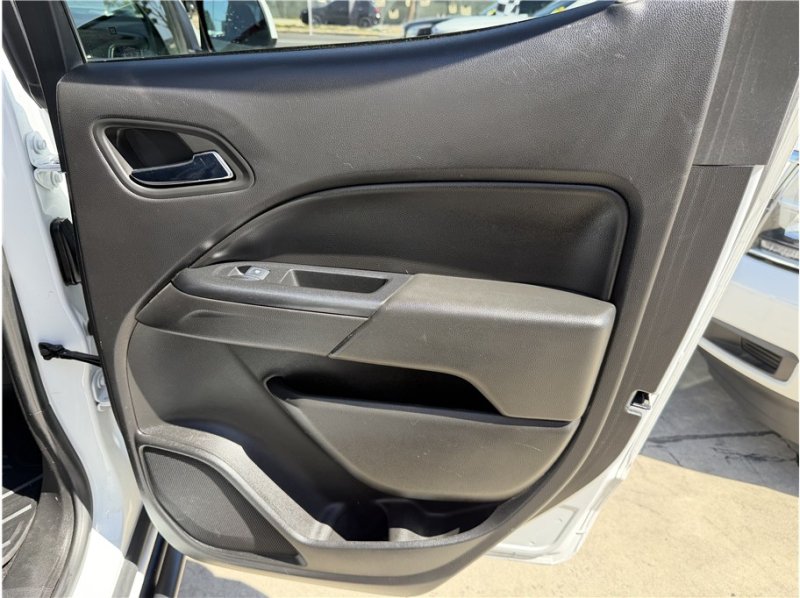 Used 2018 Chevrolet Colorado ZR2 AWD/4WD image 25