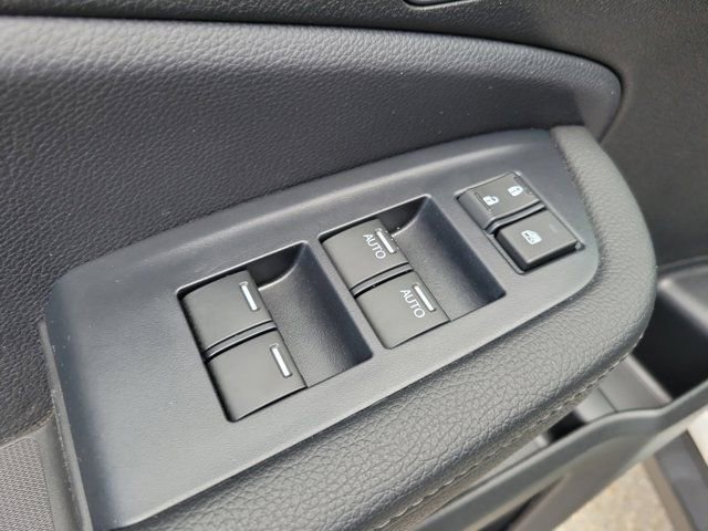 Used 2025 Honda Passport EX-L image 19