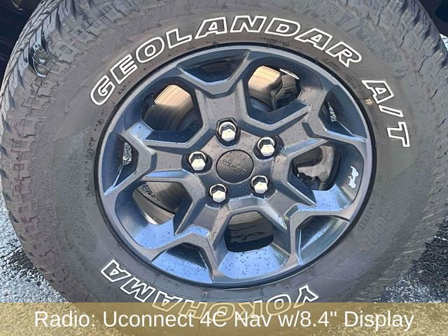 Used 2023 Jeep Wrangler Unlimited image 16