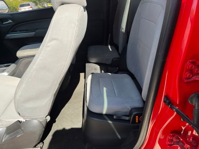 Used 2015 Chevrolet Colorado LT RWD image 12