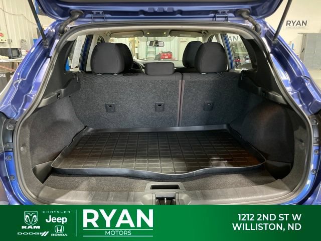 Used 2019 Nissan Rogue Sport S AWD/4WD image 11
