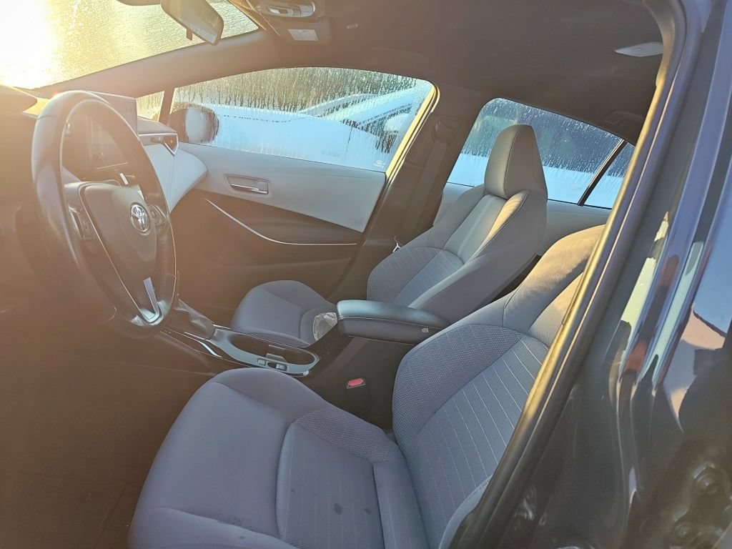 Used 2023 Toyota Corolla SE w/ Carpet Mat Package (TMS) FWD image 6