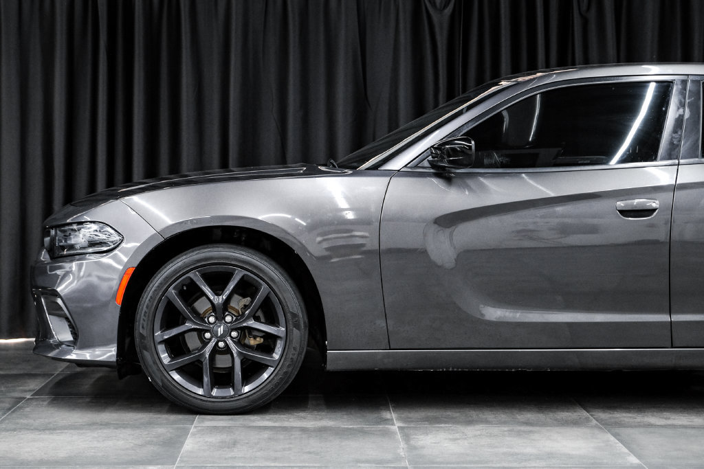 Used 2021 Dodge Charger SXT w/ Blacktop Package RWD image 12