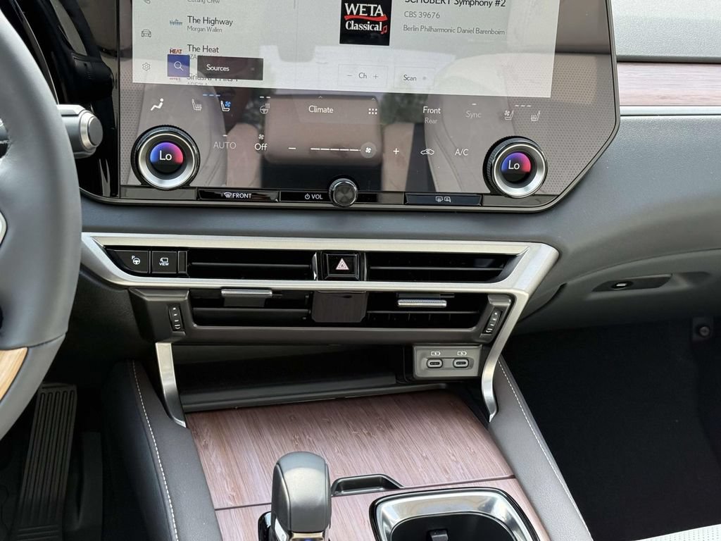 New 2026 Lexus RX 350 AWD image 14