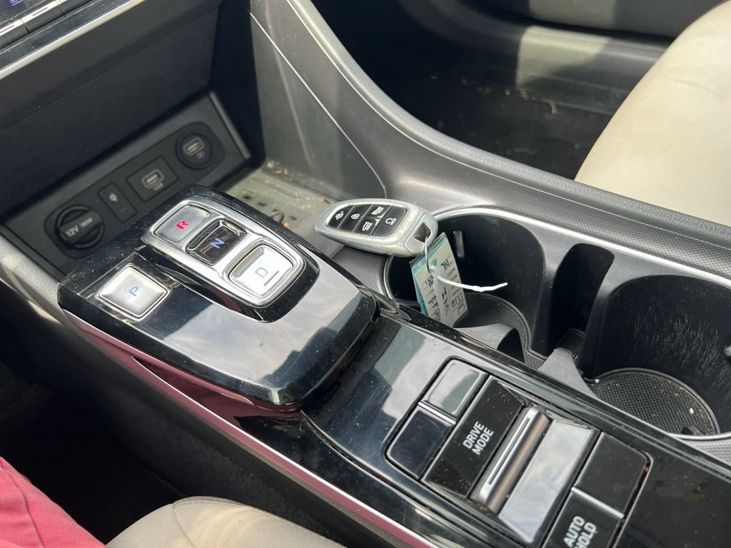 Used 2023 Hyundai Sonata SEL w/ Convenience Package FWD image 16