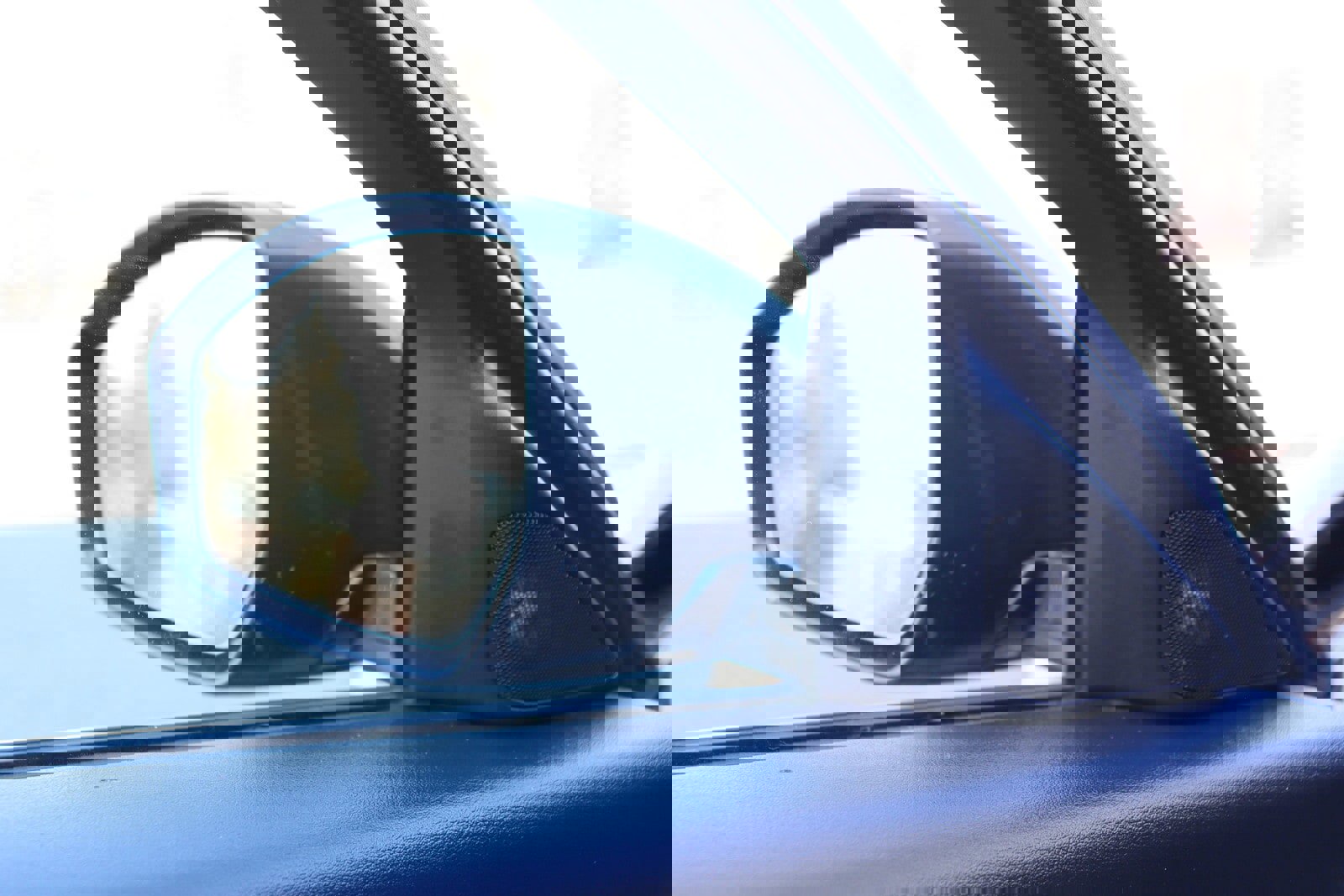 Used 2019 Jaguar E-PACE R-Dynamic S image 24