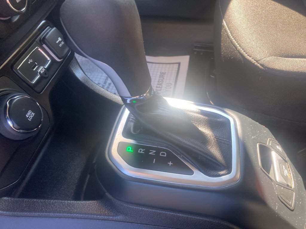Used 2020 Jeep Renegade Sport AWD/4WD image 30