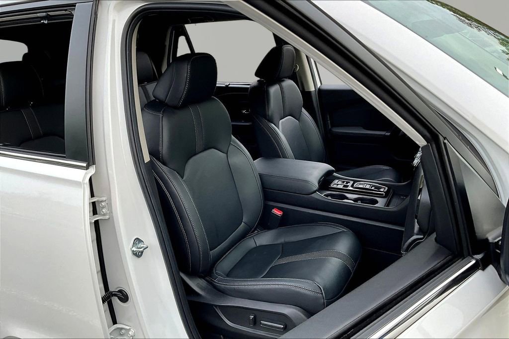 Used 2025 Honda Pilot EX-L image 22