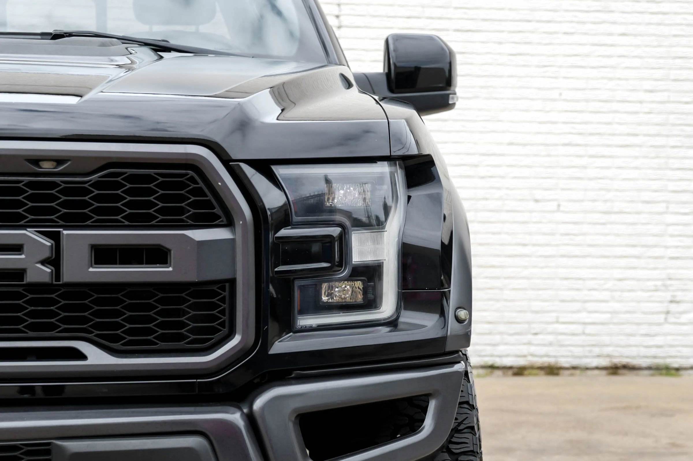 Used 2017 Ford F150 Raptor w/ Equipment Group 802A Luxury AWD/4WD image 53