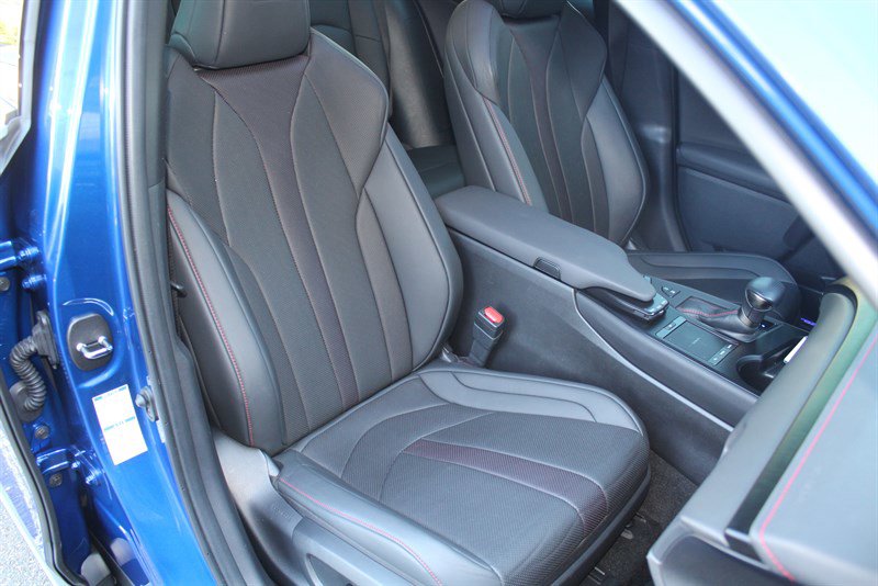 Used 2021 Lexus UX 250h F Sport w/ F Sport Premium Package AWD/4WD image 27