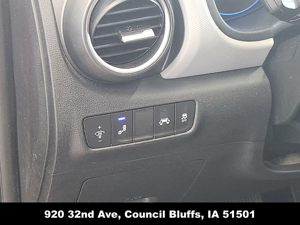 Used 2020 Hyundai Kona SEL image 23