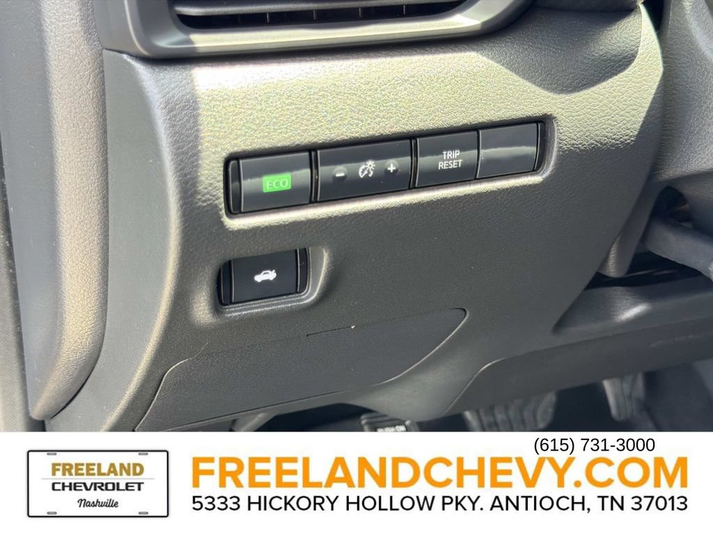 Used 2025 Nissan Sentra S FWD image 25