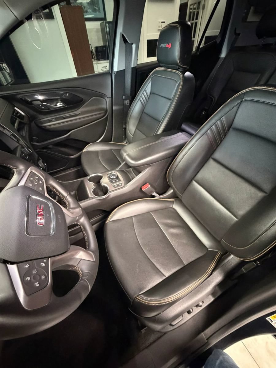 Used 2022 GMC Terrain AT4 AWD/4WD image 9